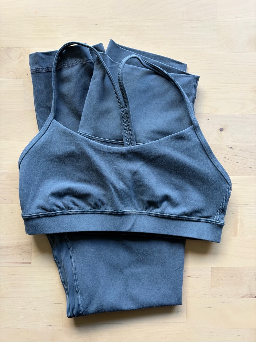 Women’s Strappy Sports Bra and Legging Set - Slate Gray
